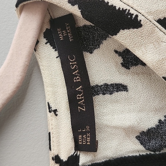 ZARA Beige black animal print round neck mesh sleeveless blouse - Picture 4 of 8